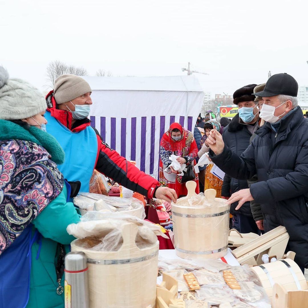 Парская ярмарка. Ярмарка уфа. Ярмарка в чанах. Ярмарки району. Ярмарки району.