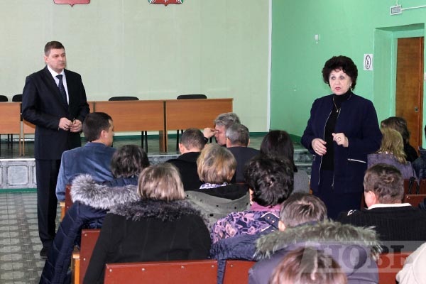 Камешкирцам объяснили причины реорганизации больницы Камешкирцам объяснили причины реорганизации больницы