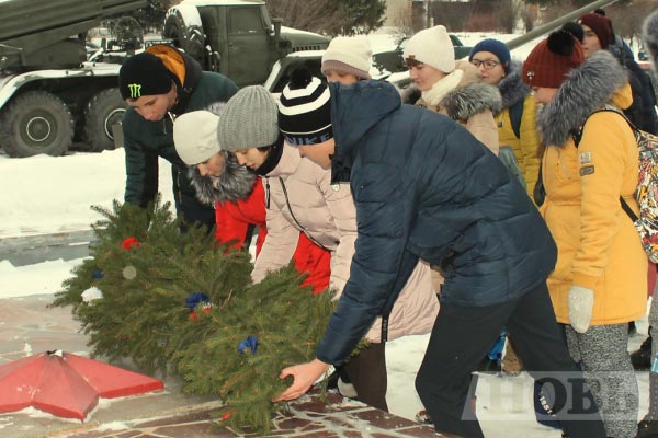 В Русском Камешкире отметили День героев Отечества